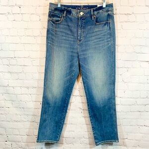 White House Black Market Jeans the Straight Crop NWT